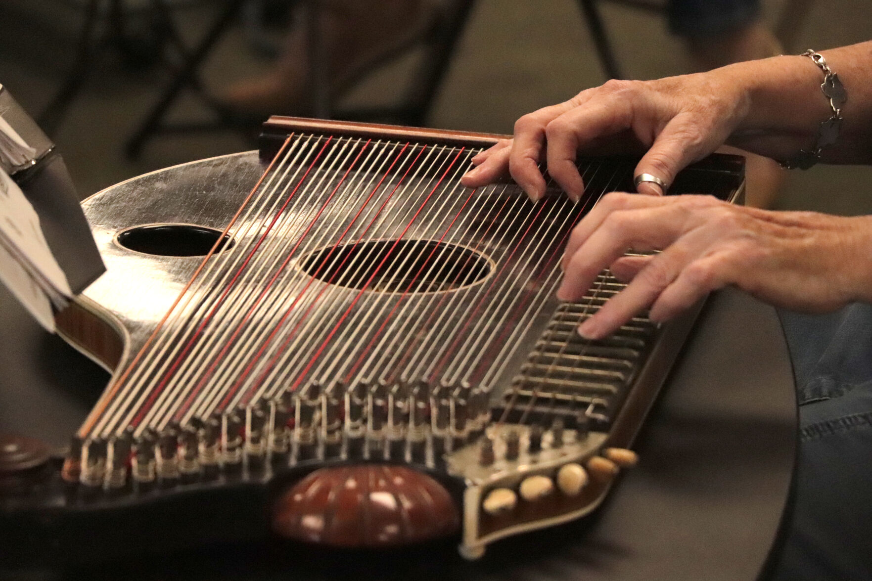 Playing the Zither